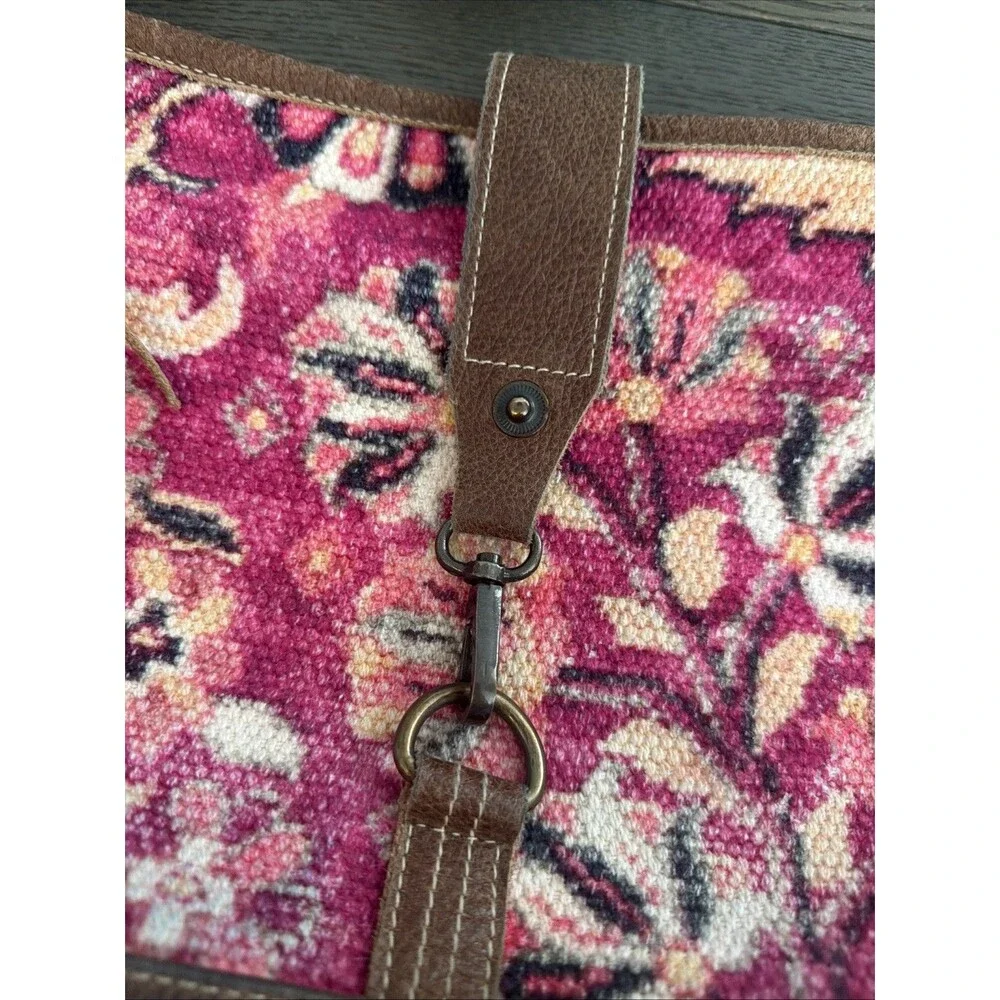 Myra Bag Exuberance Pink Shoulder Bag Crossbody Leather Cotton Carve - Picture 2 of 11